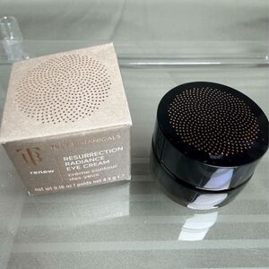 NIB True Botanicals Renew Resurrection Radiance Eye Cream Travel Size